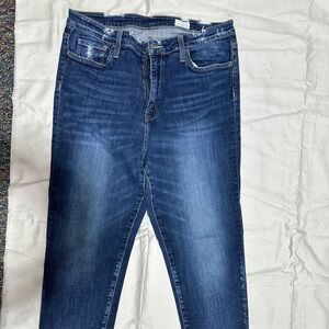 Gently used blue jeans size 31 made by Bridge by gly